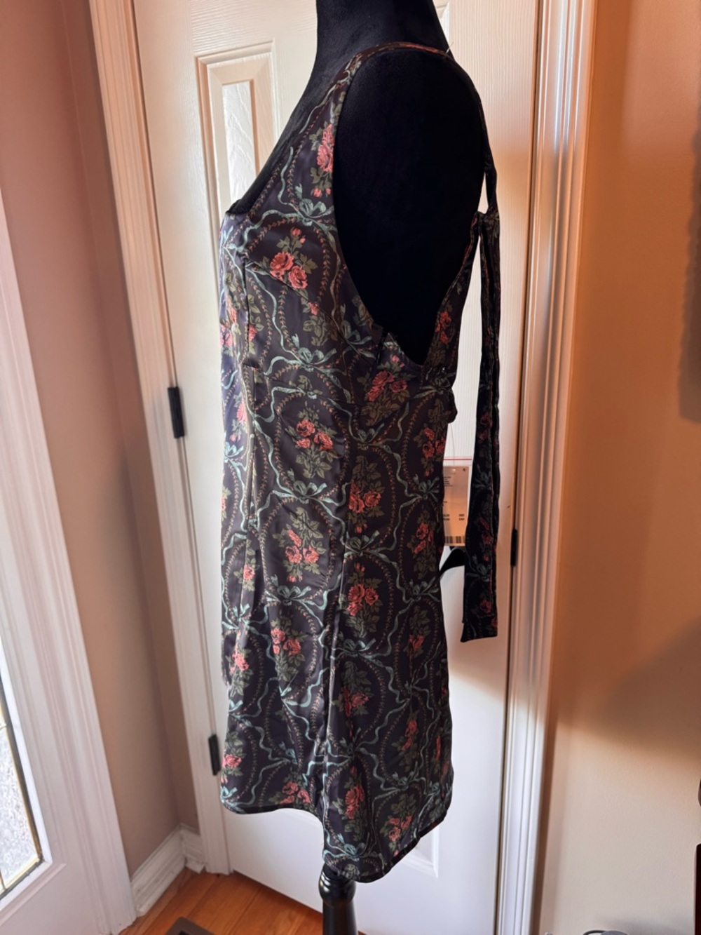 Urban Outfitters Floral Satin Mini Dress with Double Bow Back- szX-Large -NWT - Picture 6 of 14